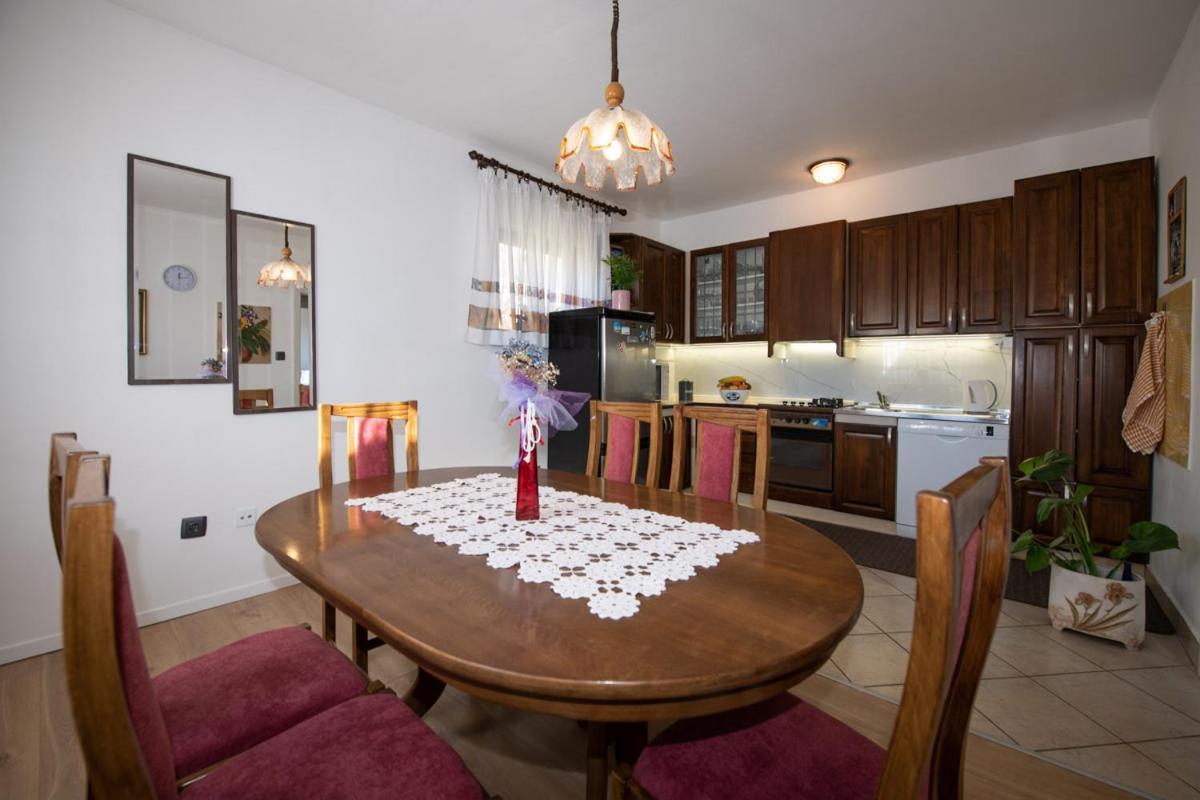 Apartman Elvis Lovran Extérieur photo