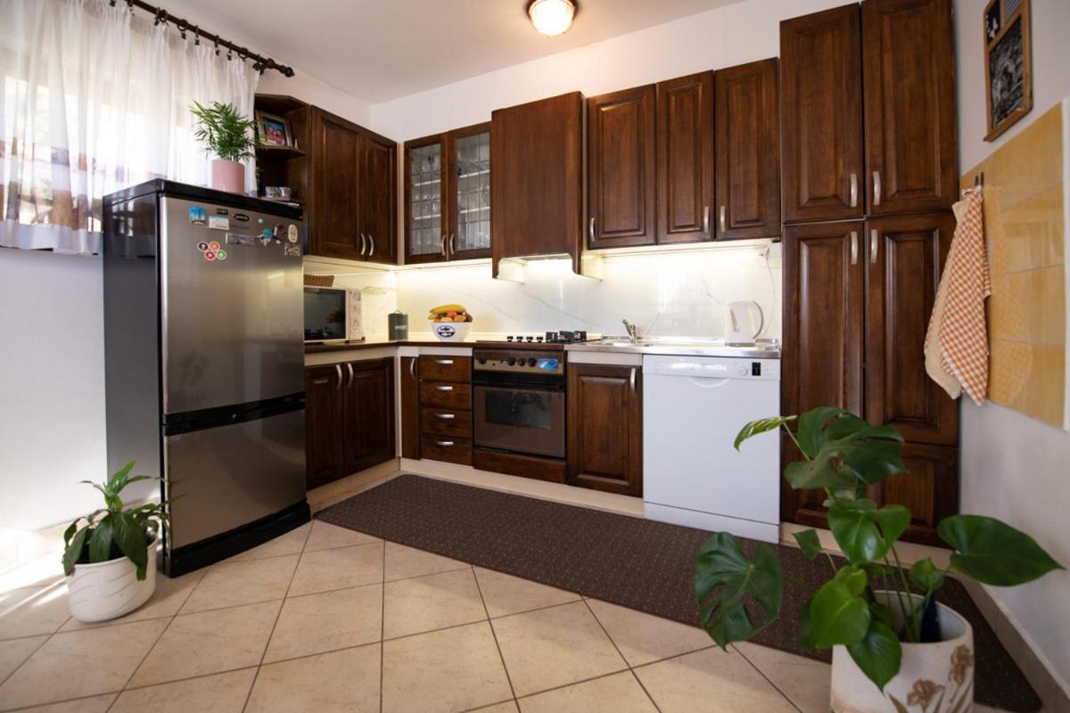 Apartman Elvis Lovran Extérieur photo