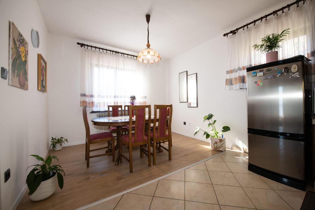 Apartman Elvis Lovran Extérieur photo
